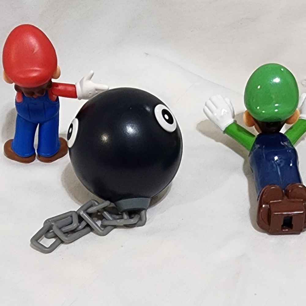 Mario Bundle - Picture 2 of 5